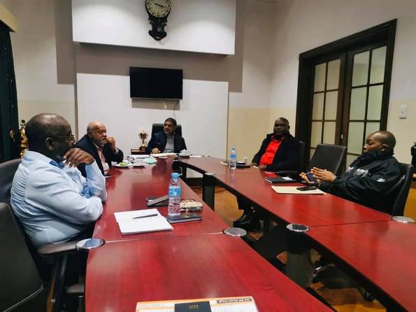 Associação Provincial de Futebol De Manica em visita de cortesia a FMF
